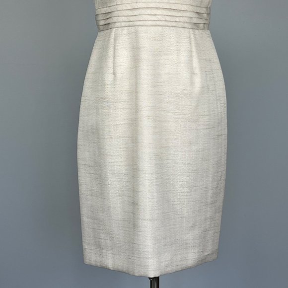 Alex Marie Ivory Tweed Chain Neckline Sleeveless Sheath Dress size 6 - Picture 5 of 13